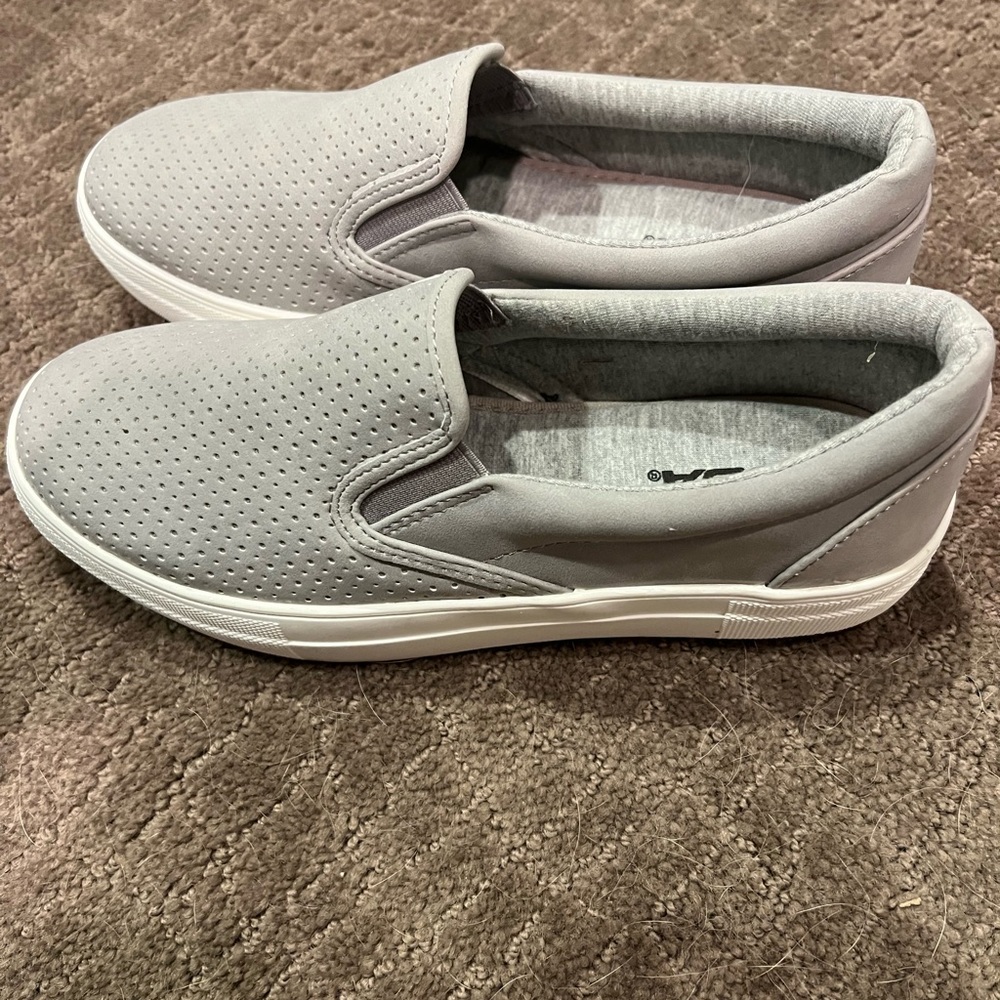 Soda Slip On Shoe Size 8